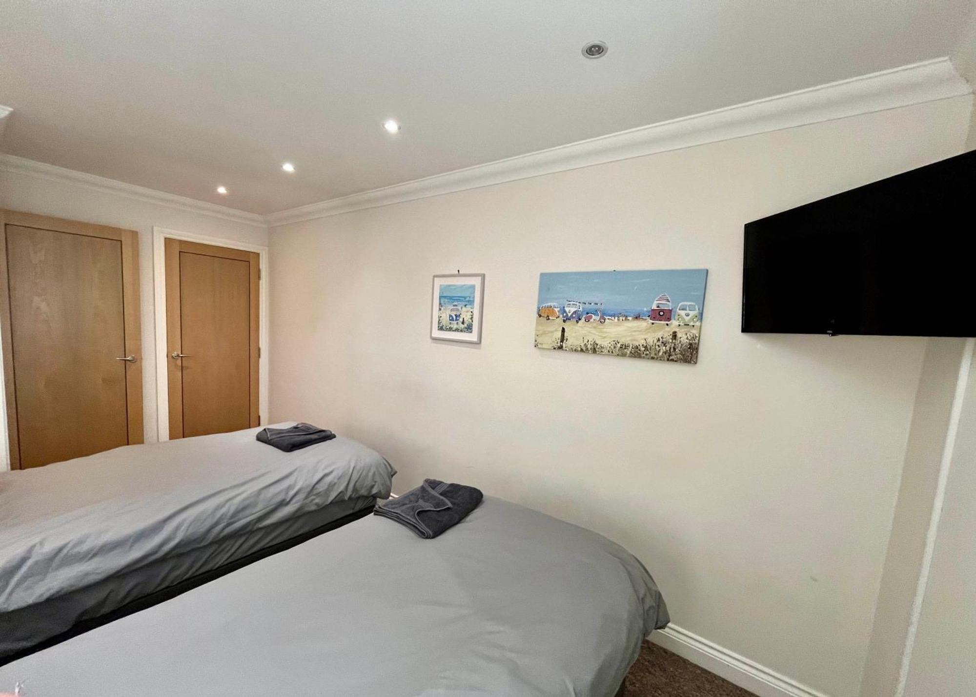 The Coastal Escape Villa Bournemouth Exterior foto